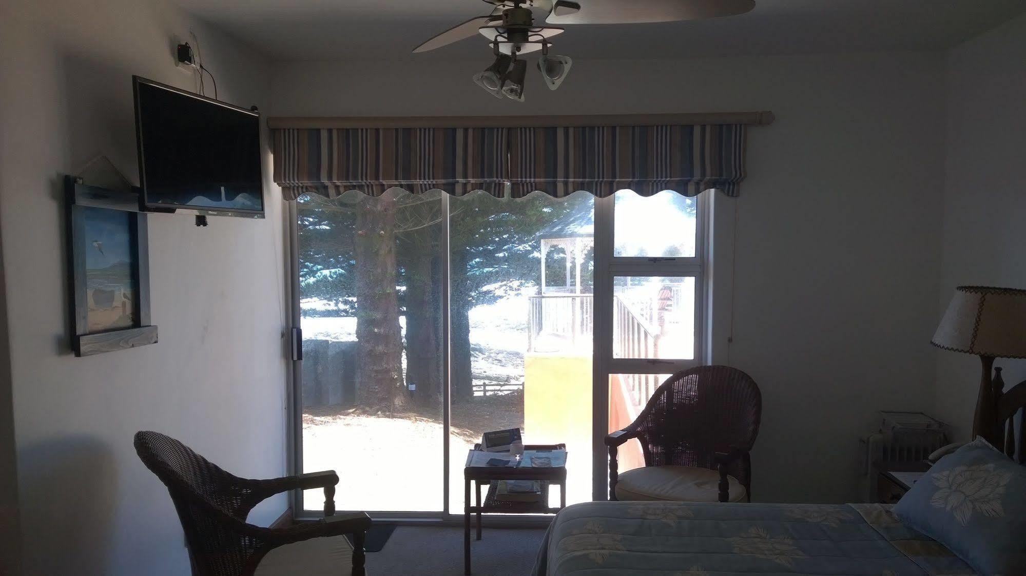 Sea Otters Lodge Kini Bay Esterno foto